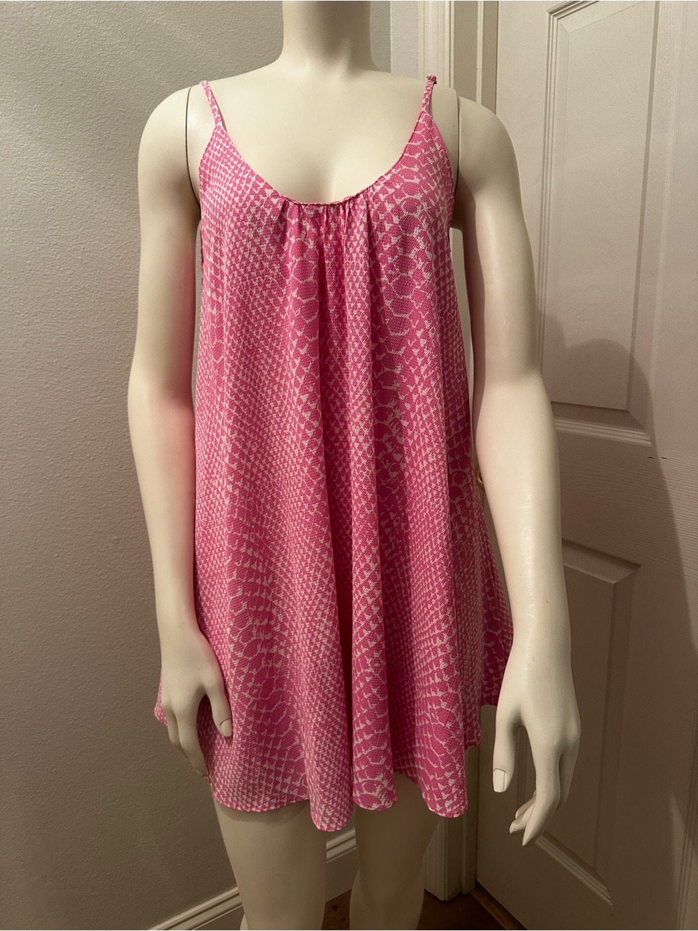 Buddy Love women’s Pink animal Printed Coverup dress XS